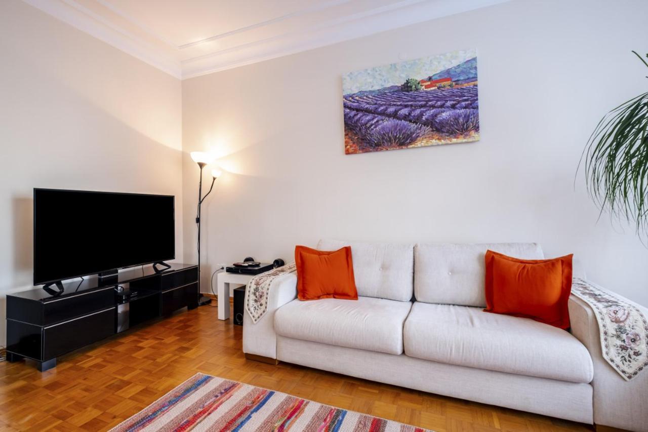 Cozy Flat Near Bagdat Street In Suadiye Istanbul Ngoại thất bức ảnh